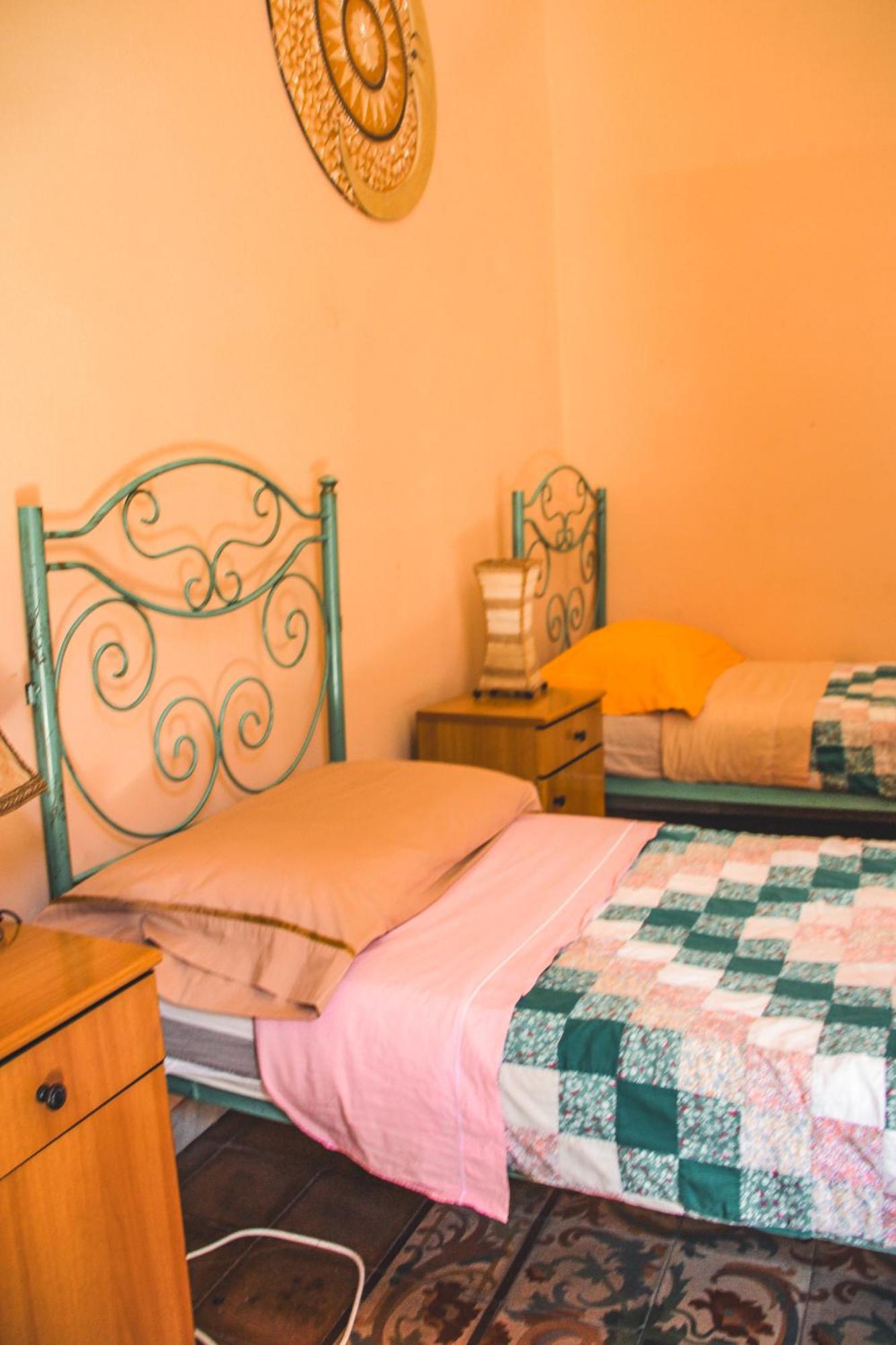 Casa Verdi - House Of Travelers Affittacamere Catania